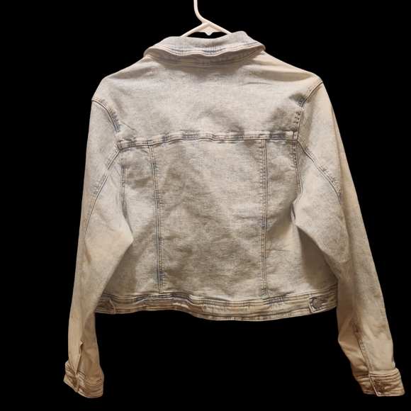 A' Beautiful Soul Jean Jacket X - Picture 3 of 3